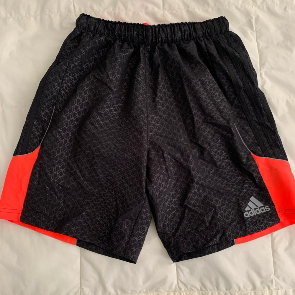Adidas shorts size Small